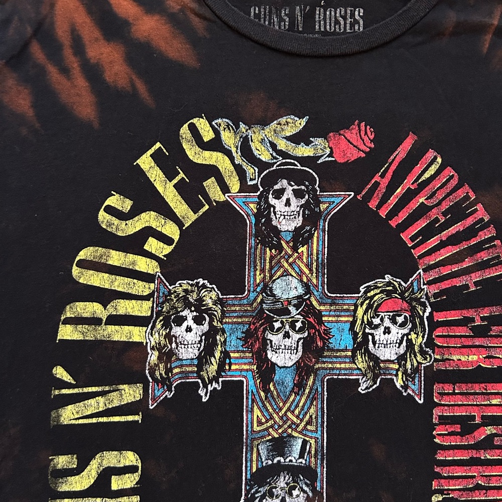 Guns N' Roses Graphic Tee